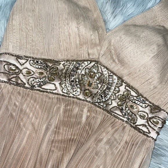 SUE WONG PLEATED HALTER MINI DRESS - Picture 4 of 9